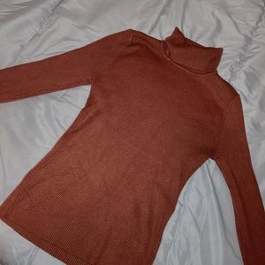 Copper brown long turtleneck small size ribbed
